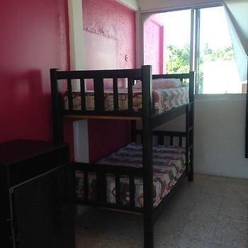 Hostal Plaza Isla Mujeres Exterior foto