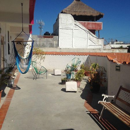 Hostal Plaza Isla Mujeres Exterior foto